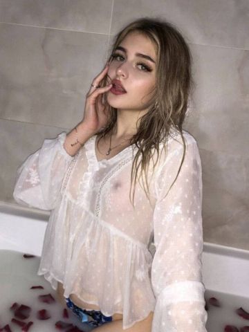 Проститутка Арина